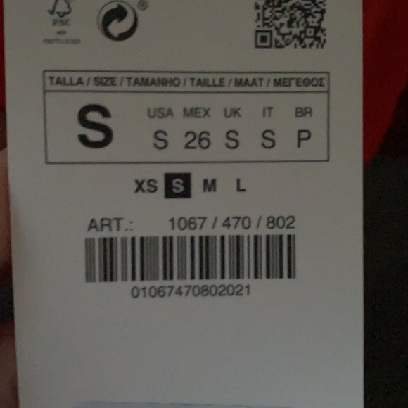 Zara Cropped Tank - Picture 2 of 2